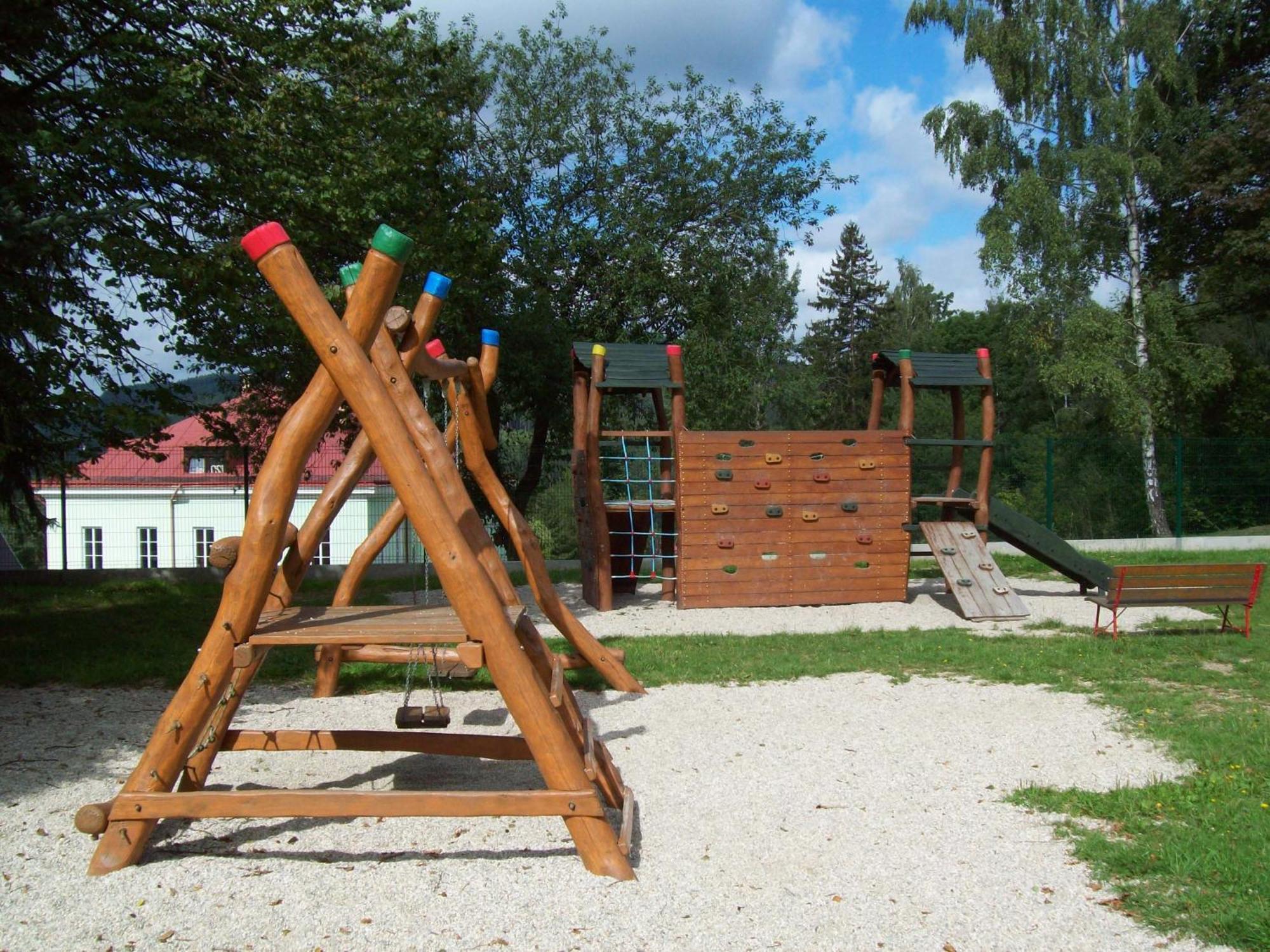 Apartmány a Chalupa Tara Albrechtice v Jizerskych horach Esterno foto
